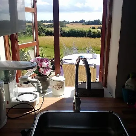Bed & Breakfast Lille Himalaja Fåborg
